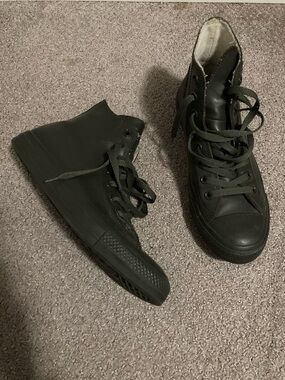 Converse waterproof High-Top Sneakers - Olive Green w9.5/m7.5